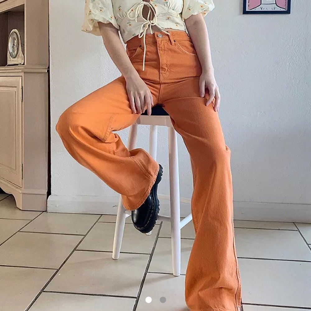 Urban Outfitters BDG Highrise Denim Orange Wide Leg Puddle Jeans 24x32